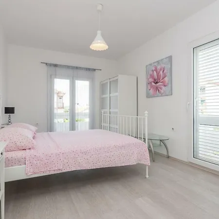 Mirko&ana Appartement *