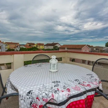 Mirko&ana Appartement Bibinje