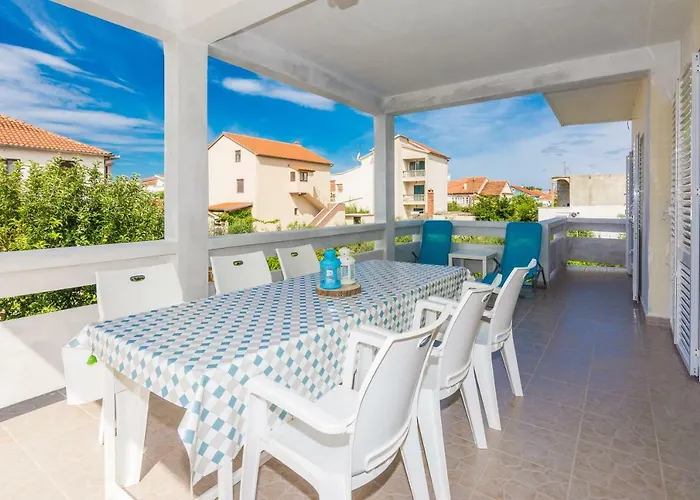 Mirko&ana アパート