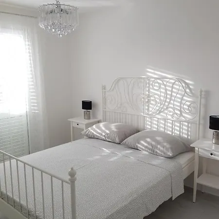 Apartament Mirko&ana